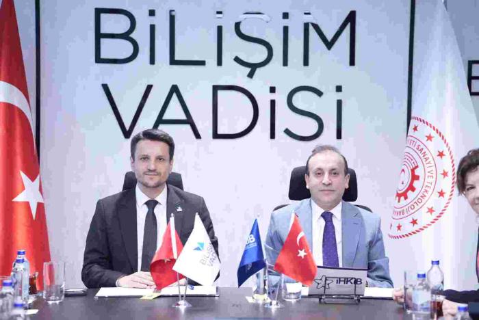 İHKİB ve Bilişim Vadisi Türk Moda Endüstrisinin Rekabetçiliğini Artırmak için Güçlerini Birleştirdi